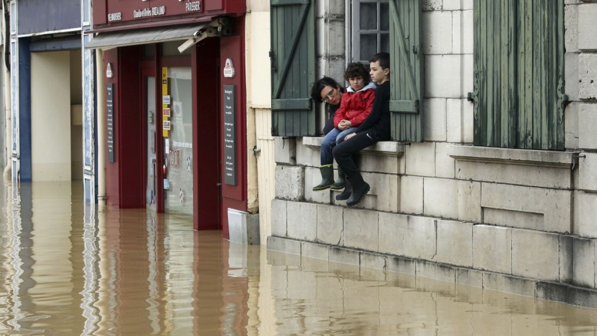 Hochwasser haben im Süden Frankreichs mindestens 13 Todesopfer gefordert. (Foto)
