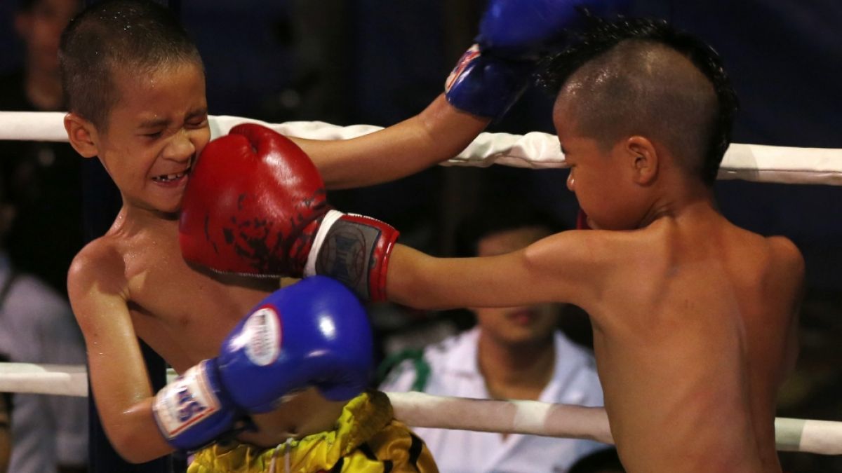 Der Kampfsport Muay Thai, auch als Thai-Boxen bekannt, ist in Thailand bereits bei Kindern angesagt. (Foto)