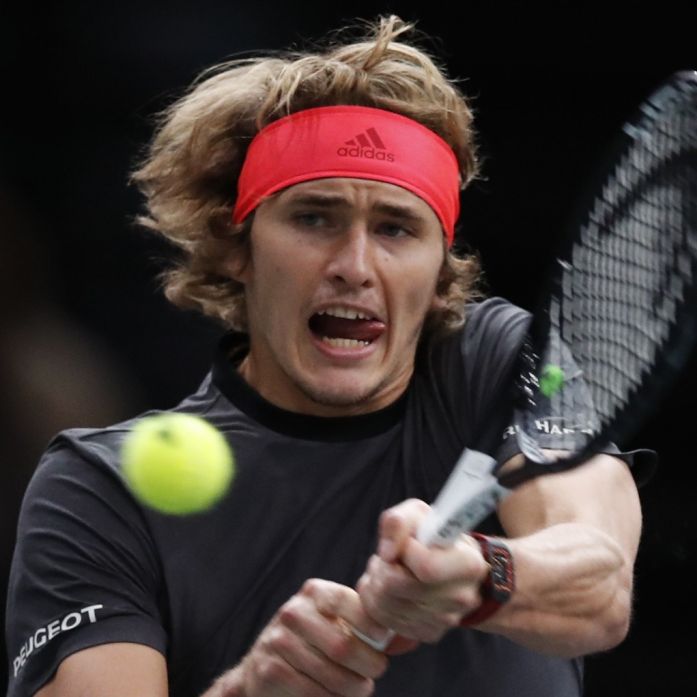 Final-Knaller in 2 Sätzen! Alexander Zverev besiegt Novak Djokovic Final-Knaller in 2 Sätzen! Alexander Zverev besiegt Novak Djokovic (Foto)