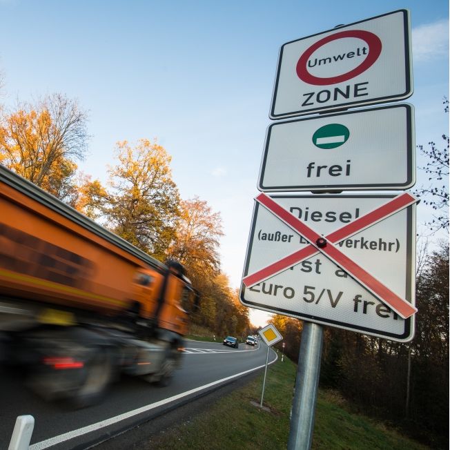 Wo stehen in Deutschland Fahrverbote 2019 an - und ab wann? Wo stehen in Deutschland Fahrverbote 2019 an - und ab wann? (Foto)