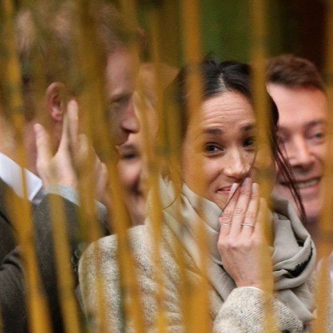 Armer Harry! Herzogin Meghan tauscht ihren Mann eiskalt aus Armer Harry! Herzogin Meghan tauscht ihren Mann eiskalt aus (Foto)