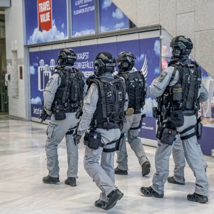 Terror-Alarm! Islamisten sollen Flughafen ausspioniert haben Terror-Alarm! Islamisten sollen Flughafen ausspioniert haben (Foto)