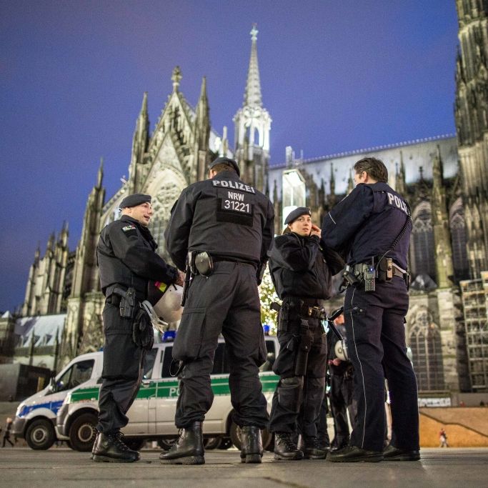 Schüsse in Kölner Innenstadt! Polizei nimmt Bewaffneten fest