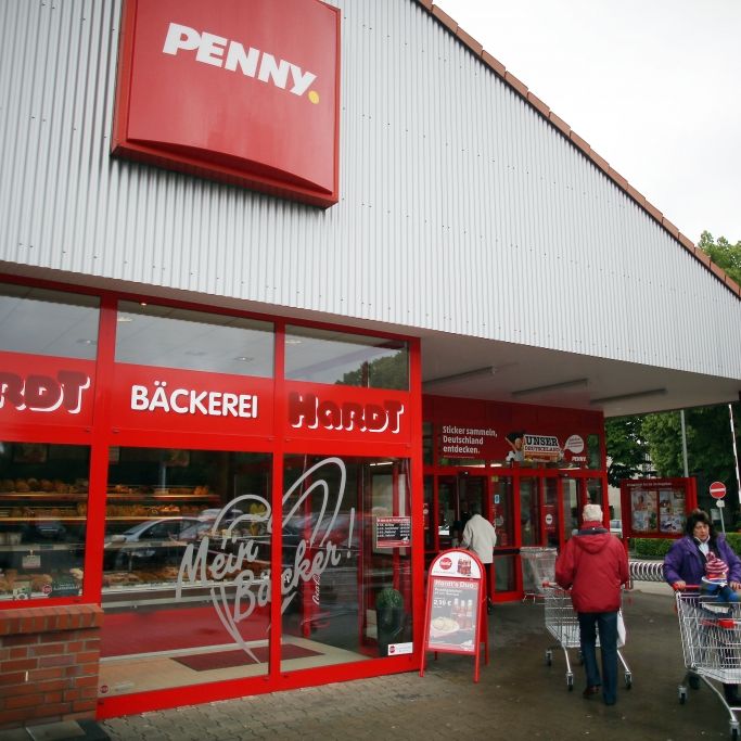 NICHT essen! Metall-Teile in Würsten von Penny und Rewe NICHT essen! Metall-Teile in Würsten von Penny und Rewe (Foto)