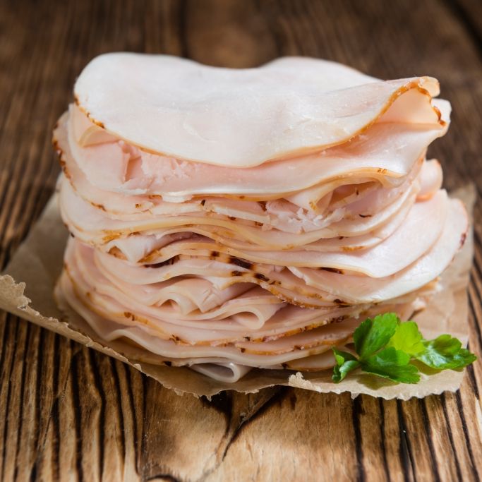 Verletzungsgefahr! Edeka und Marktkauf rufen DIESE Wurst zurück Verletzungsgefahr! Edeka und Marktkauf rufen DIESE Wurst zurück (Foto)