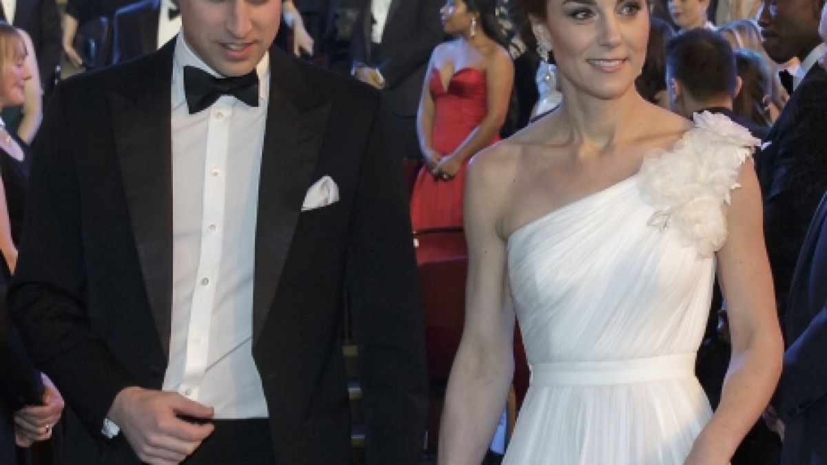 Prinz William und seine Frau Herzogin Kate von Cambridge bei der 72. BAFTA-Preisverleihung in der Royal Albert Hall. (Foto)