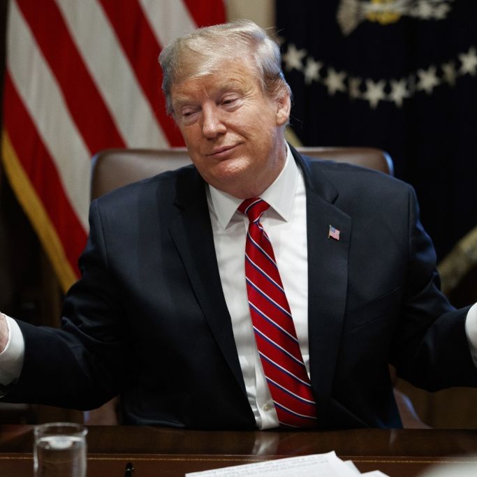 Irre! US-Präsident droht mit Freilassung von IS-Kämpfern Irre! US-Präsident droht mit Freilassung von IS-Kämpfern (Foto)