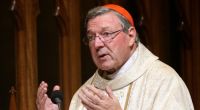 Ein australisches Gericht hat Kardinal George Pell für schuldig befunden, in den 90er Jahren zwei Chorknaben sexuell missbraucht zu haben.