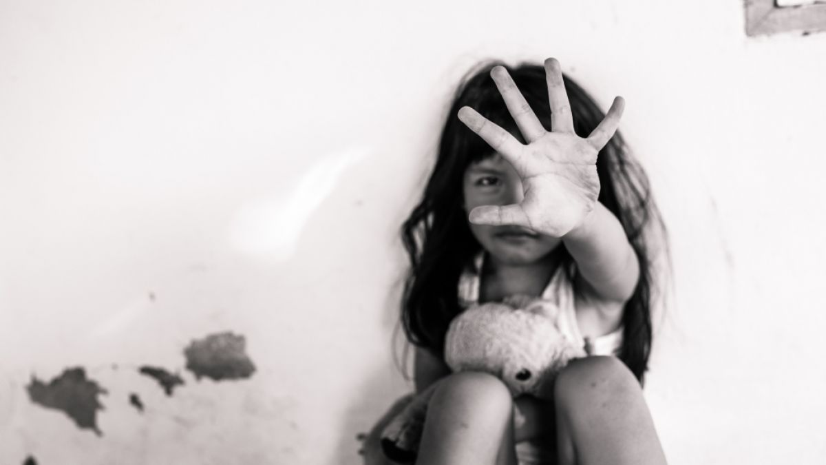 Ein sieben Jahre altes Mädchen in Mexiko wurde von ihrem Stiefvater sexuell missbraucht - den Beweis gab's im Live-Stream bei Facebook (Symbolbild). (Foto)