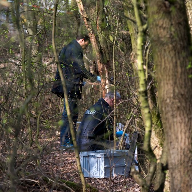 Schüler finden toten Säugling beim Müllsammeln - Kripo ermittelt Schüler finden toten Säugling beim Müllsammeln - Kripo ermittelt (Foto)