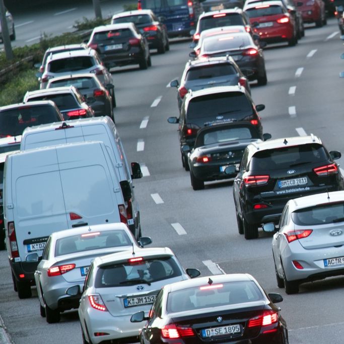 Osterferien-Beginn! Stau-Gefahr auf diesen Autobahnen Osterferien-Beginn! Stau-Gefahr auf diesen Autobahnen (Foto)
