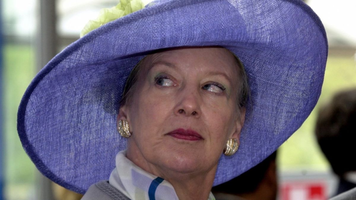 Königin Margrethe II. von Dänemark liebt auch mit knapp 80 Jahren den modisch vollendeten Auftritt. (Foto)