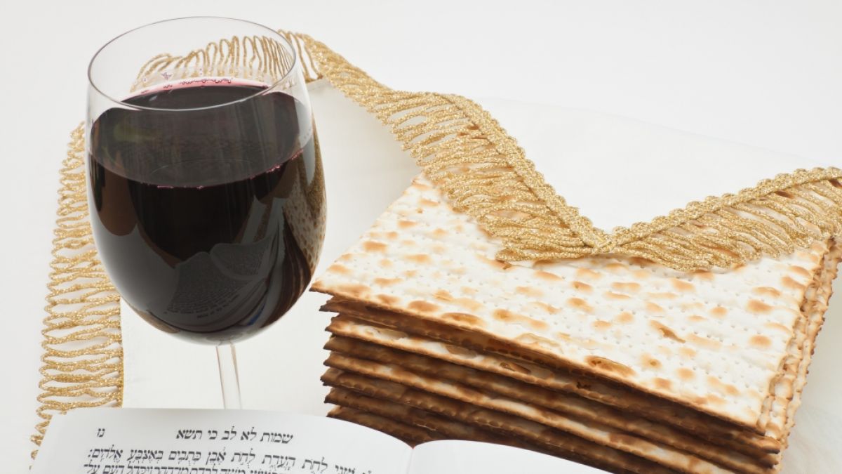 Ungesäuertes Brot, auch Mazza genannt, gehört zum jüdischen Pessach-Fest unbedingt dazu. (Foto)