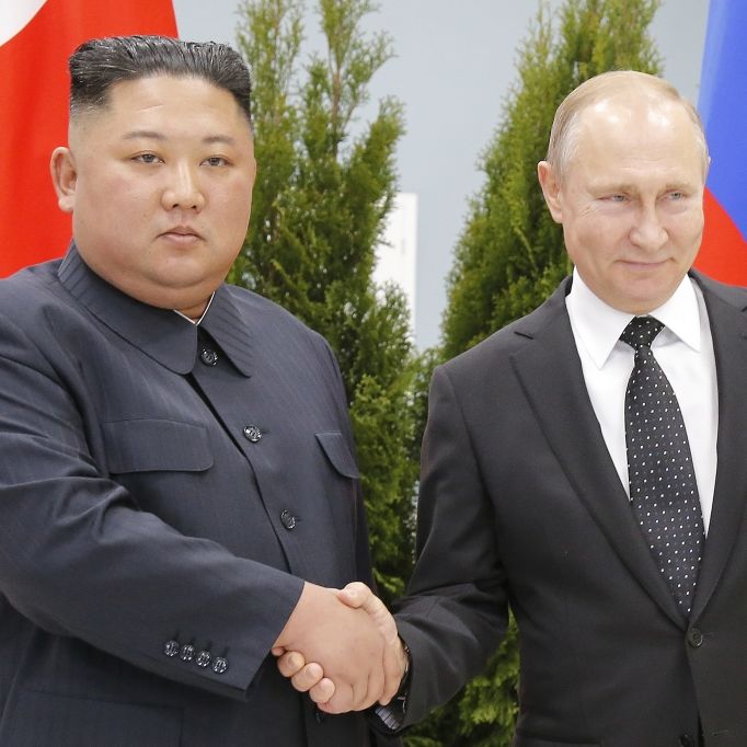 Erstes Vier-Augen-Gespräch Putins mit Kim: "Inhaltsvoll" Erstes Vier-Augen-Gespräch Putins mit Kim: "Inhaltsvoll" (Foto)