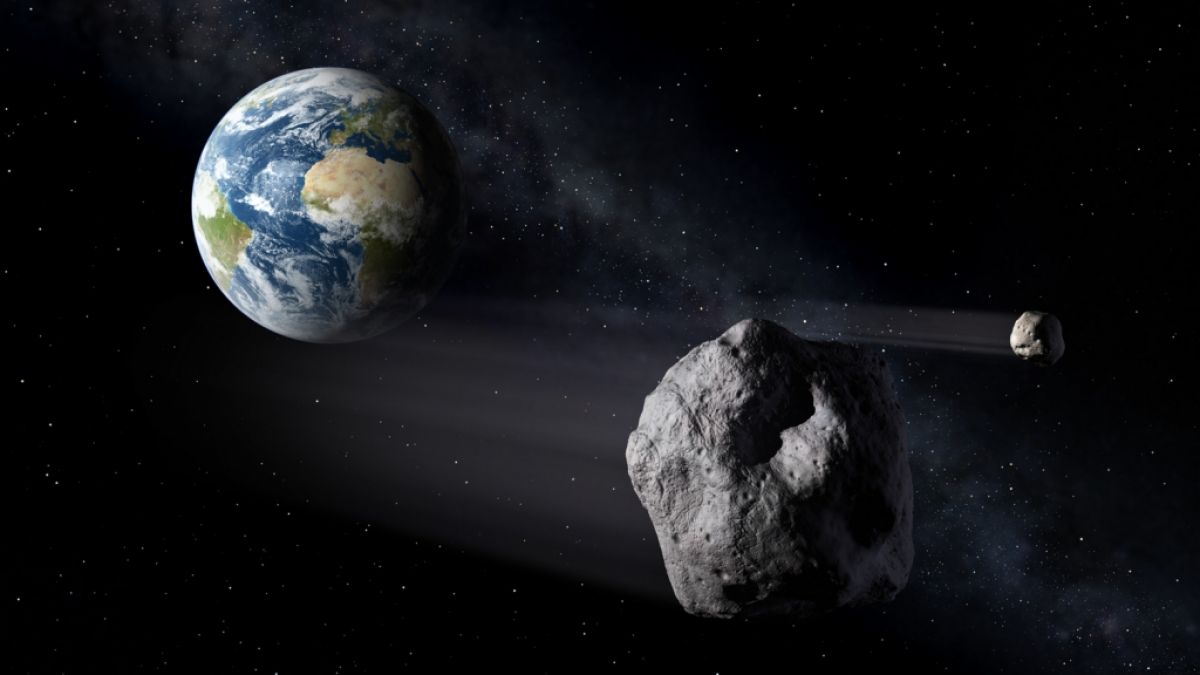 Fast täglich fliegen Asteroiden sehr nah an der Erde vorbei. (Foto)