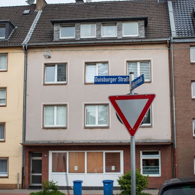 SEK sprengt IS-Terrorzelle! 8 Festnahmen SEK sprengt IS-Terrorzelle! 8 Festnahmen (Foto)