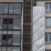 Arbeiten? Erst einmal die Royals anschauen. Arbeiten? Erst einmal die Royals anschauen.