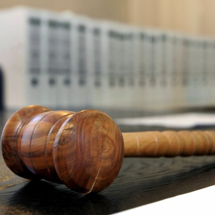 7,5 Jahre Haft! Asylbewerber stach auf Jungen (11) mit Messer ein 7,5 Jahre Haft! Asylbewerber stach auf Jungen (11) mit Messer ein (Foto)