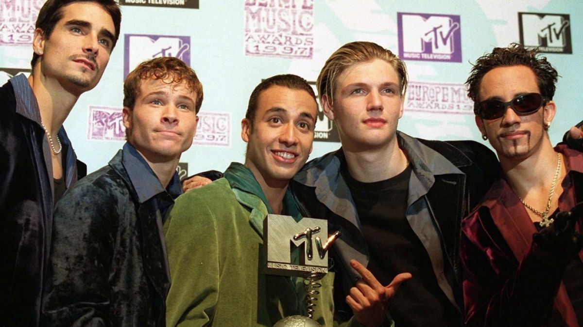 Als "Backstreet Boys" heimsten Kevin Richardson, Brian Littrell, Howie Dorough, Nick Carter und AJ McLean so manchen Preis ein - hier den MTV Europe Music Award 1997. (Foto)
