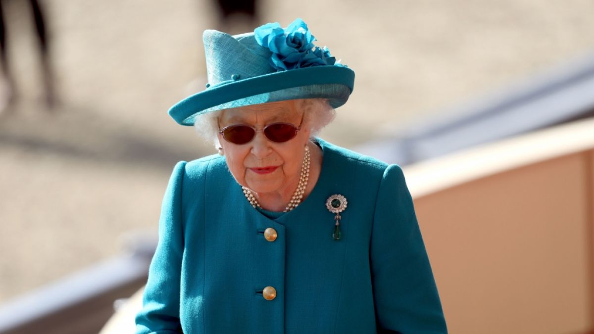 Die Queen muss den Tod einer langjährigen Mitarbeiterin verkraften. (Foto)