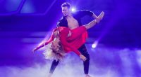 Dschungelkönigin Evelyn Burdecki und Profitänzer Evgeny Vinokurov tanzen auch in der 10. Live-Show von 