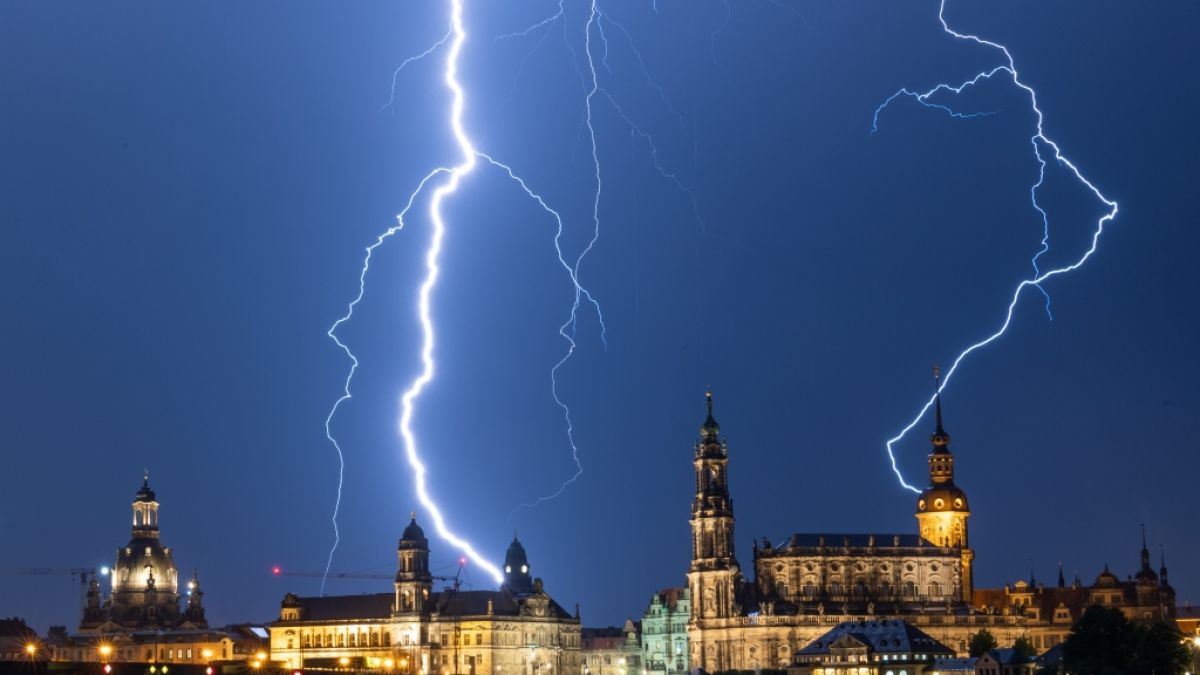 Nicht nur über Dresden gingen am Pfingstmontag heftige Gewitter nieder. (Foto)