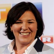 Vera Int-Veen hilft einsamen Herzen bei Vera Int-Veen hilft einsamen Herzen bei