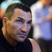 Nach einem Brand auf seiner Yacht mussten Wladimir Klitschko und seine Familie von der Feuerwehr gerettet werden. Nach einem Brand auf seiner Yacht mussten Wladimir Klitschko und seine Familie von der Feuerwehr gerettet werden.