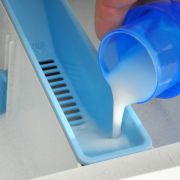 Weichspüler ist aus vielen haushalten nicht wegzudenken. Weichspüler ist aus vielen haushalten nicht wegzudenken.