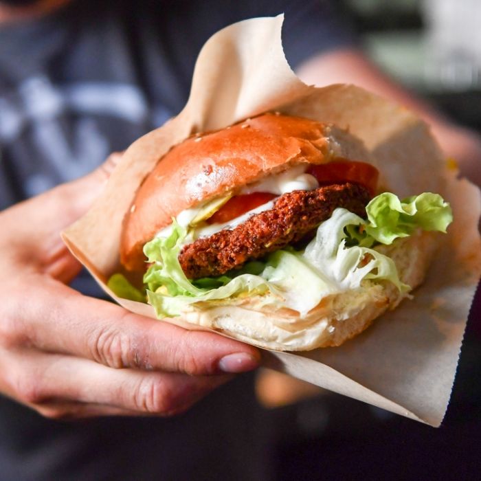 Schluss mit vegan! Fast-Food-Kette testet Gemüse aus Fleisch Schluss mit vegan! Fast-Food-Kette testet Gemüse aus Fleisch (Foto)