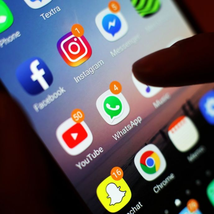 Störung bei Facebook, Instagram und Whatsapp weitestgehend behoben Störung bei Facebook, Instagram und Whatsapp weitestgehend behoben (Foto)