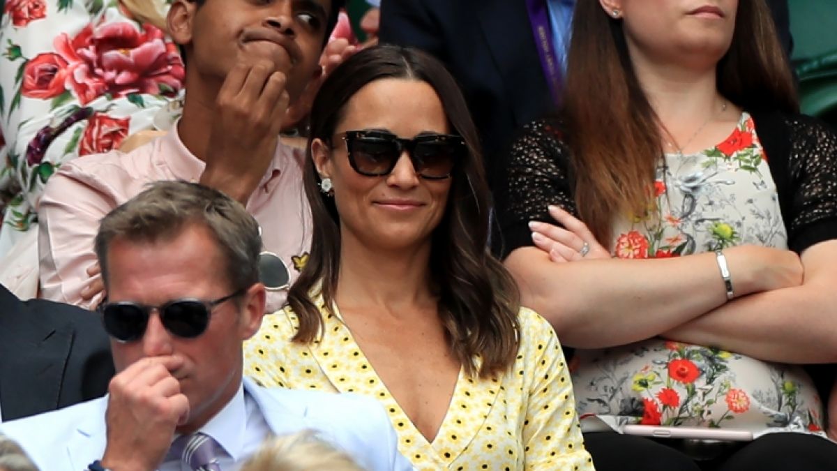 Dieses Outfit hatte Pippa Middleton wohl nicht gut bedacht. (Foto)