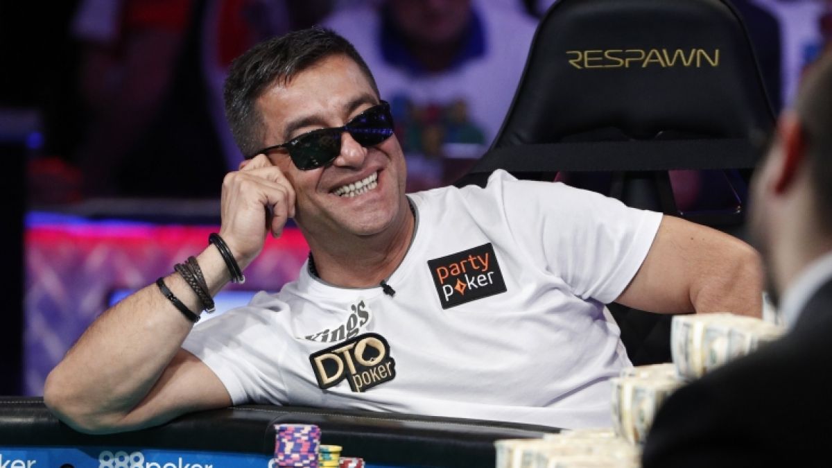 Hossein Ensan, deutsch-iranischer Pokerspiele hat die Poker-Weltmeisterschaft in Las Vegas gewonnen. (Foto)