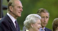 Daran konnte auch die Queen nichts ändern: Das Verhältnis zwischen Prinz Philip und Prinz Charles soll nicht gerade zum Besten stehen.