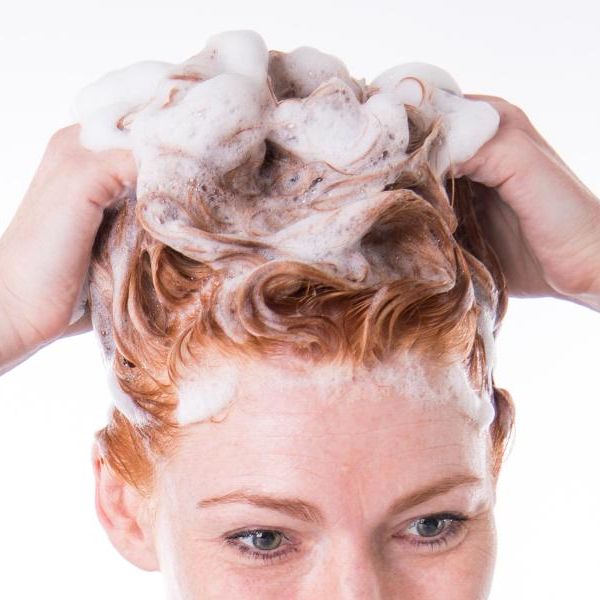 So knallhart fallen diese Farbschutz-Shampoos durch den Test