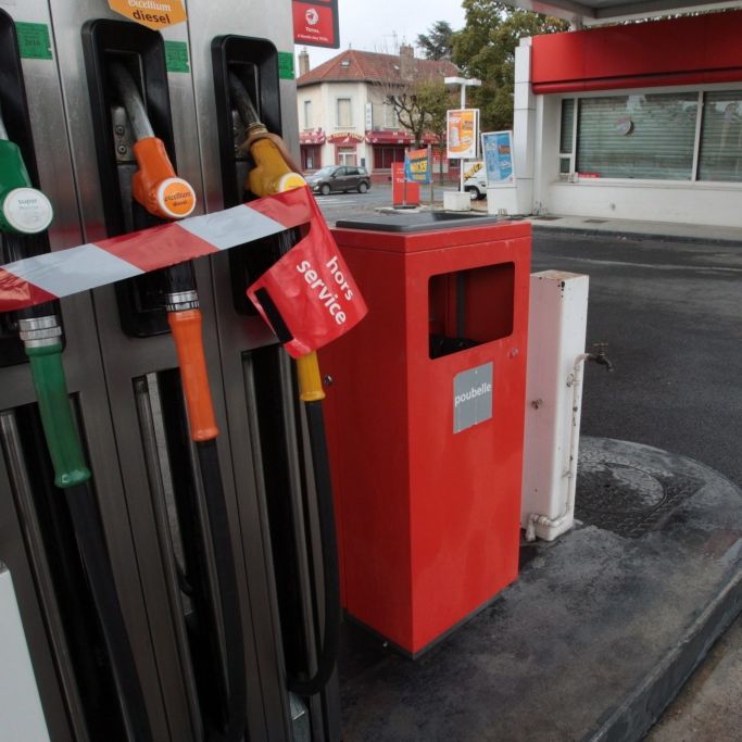 Tödliche Schüsse an Tankstelle - 3 Menschen sterben Tödliche Schüsse an Tankstelle - 3 Menschen sterben (Foto)