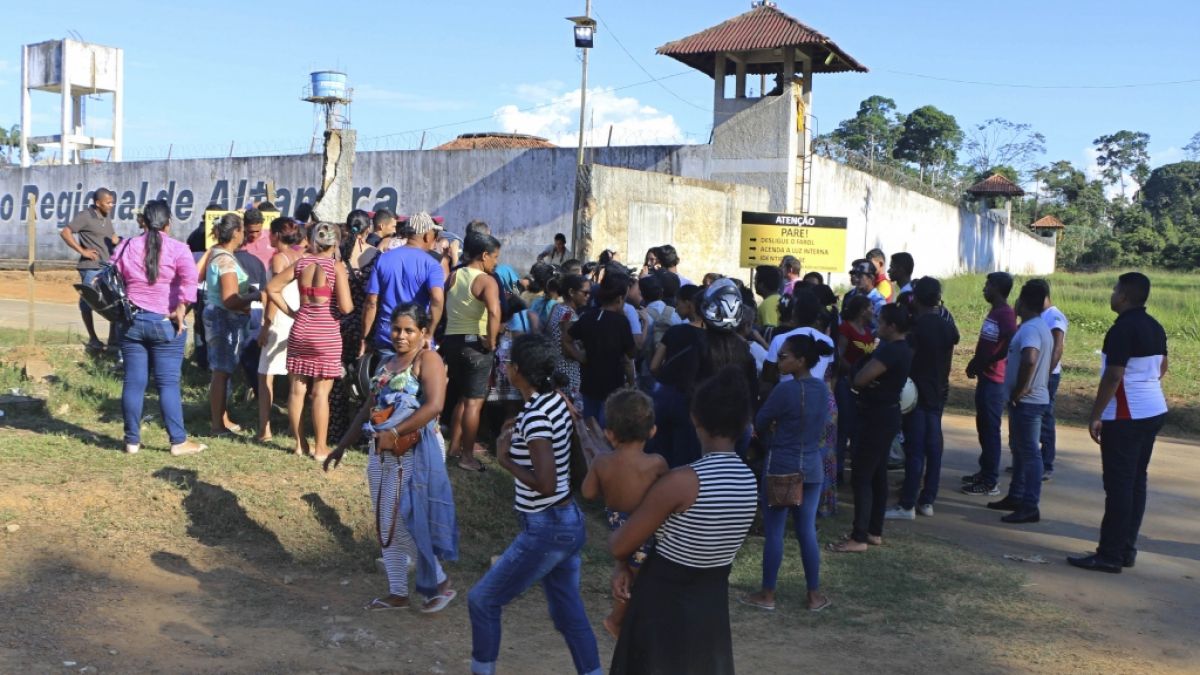 Bei Kämpen zweier rivalisierender Banden in einem Gefängnis im brasilianischen Altamira sind laut Strafvollzugsbehörde 57 Menschen getötet worden. (Foto)