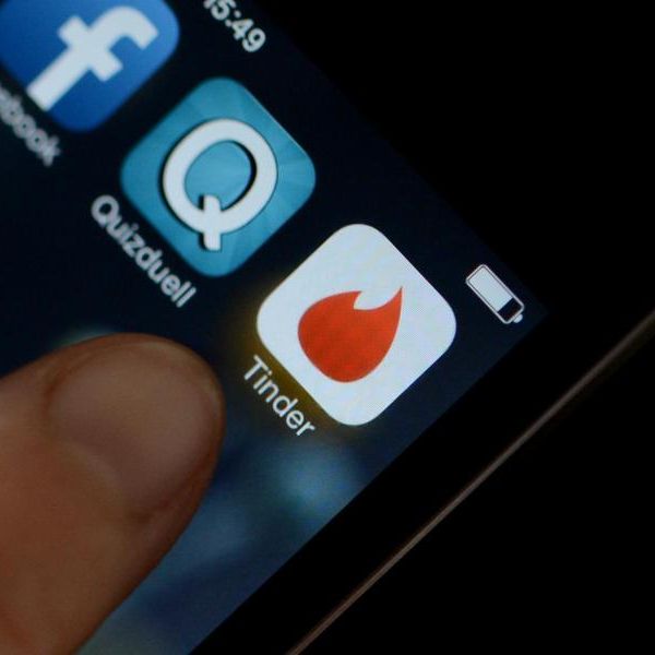 Dating-App warnt LGBTQ-Reisende in schwulenfeindlichen Ländern Dating-App warnt LGBTQ-Reisende in schwulenfeindlichen Ländern (Foto)