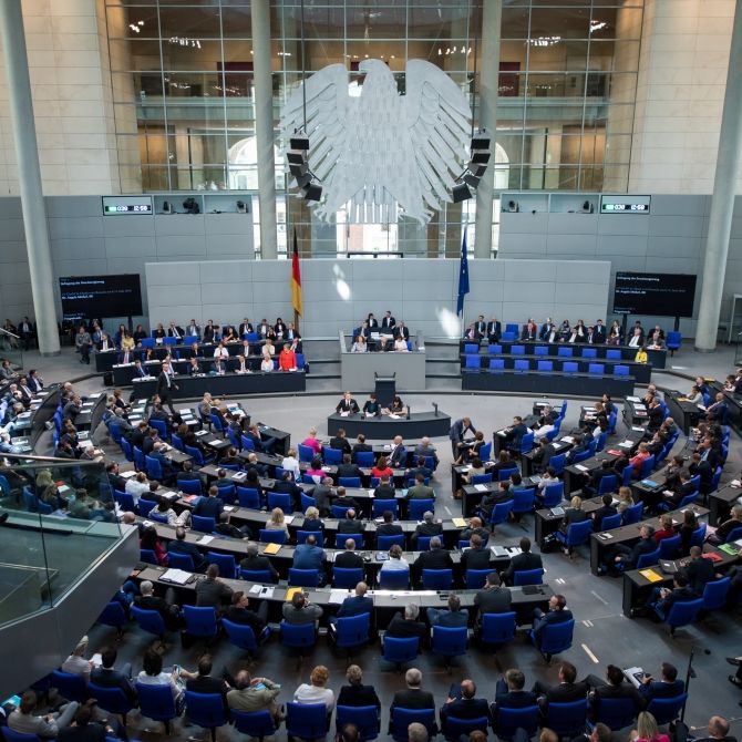 Wittert AfD Zensur? So häufig bittet der Staat Medien um Korrektur Wittert AfD Zensur? So häufig bittet der Staat Medien um Korrektur (Foto)