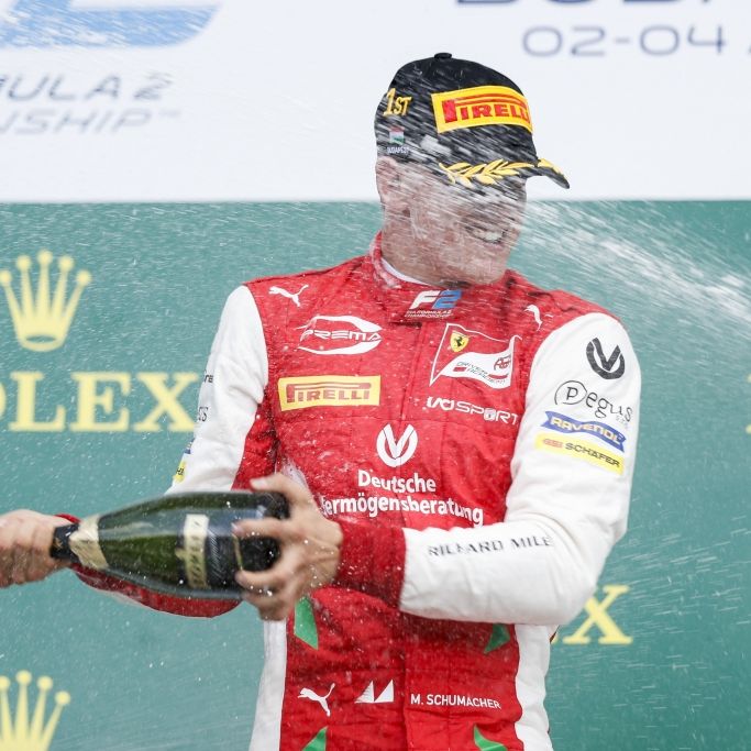 Übertrifft ER bald Schumi? Premierensieg in der Formel 2! Übertrifft ER bald Schumi? Premierensieg in der Formel 2! (Foto)
