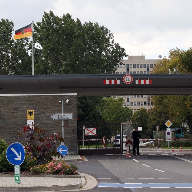 155 Millionen Euro vom Verteidigungsministerium verschleudert! 155 Millionen Euro vom Verteidigungsministerium verschleudert! (Foto)