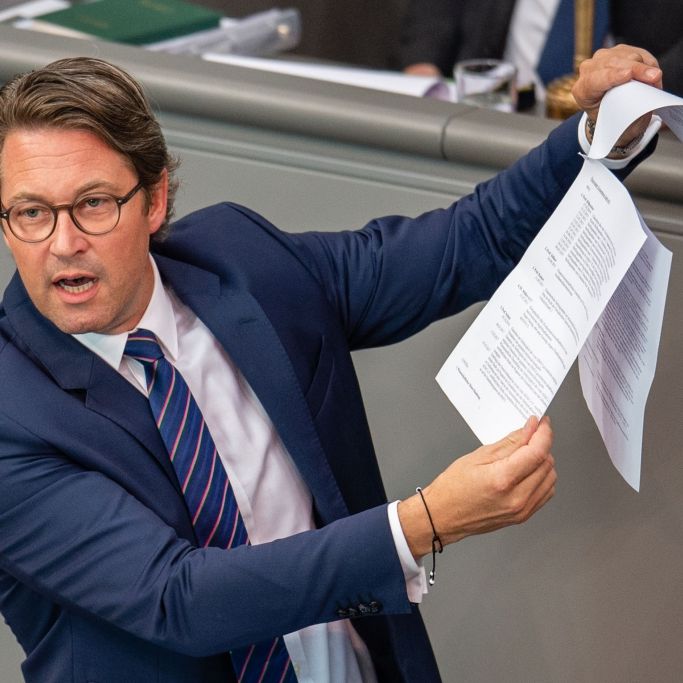 Neue Bußgelder, Strafen und Regeln: DAS wird Minister Scheuer ändern Neue Bußgelder, Strafen und Regeln: DAS wird Minister Scheuer ändern (Foto)