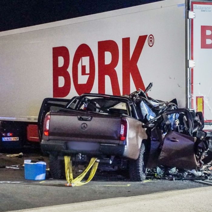 Janine Pink ahnungslos - Unfallauto war ein Leihwagen Janine Pink ahnungslos - Unfallauto war ein Leihwagen (Foto)