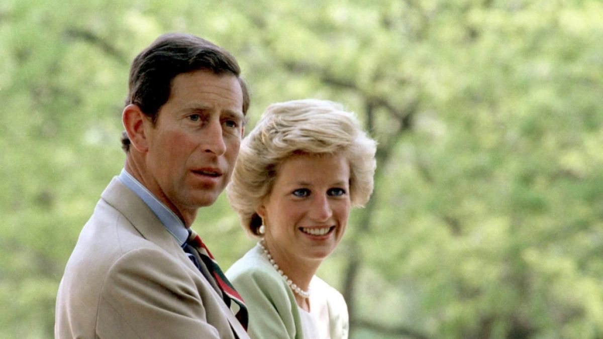 Prinzessin Diana und Prinz Charles ließen sich 1996 scheiden. Was war der Grund? (Foto)