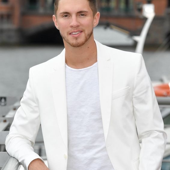 Joey stürmt ins Finale! Hat er auch das Zeug zum Sieg? Joey stürmt ins Finale! Hat er auch das Zeug zum Sieg? (Foto)
