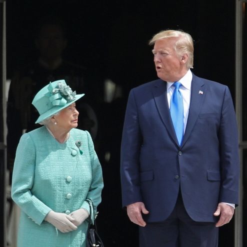 Rüpel-Trump randalierte im Buckingham Palace Rüpel-Trump randalierte im Buckingham Palace (Foto)