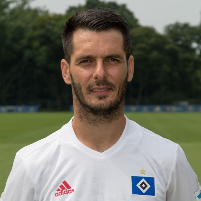 Ex-Bundesliga-Star bei Autounfall schwer verletzt Ex-Bundesliga-Star bei Autounfall schwer verletzt (Foto)