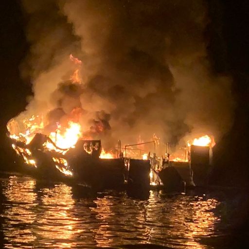 33 Leichen nach Bootsfeuer geborgen - eine Person noch vermisst!