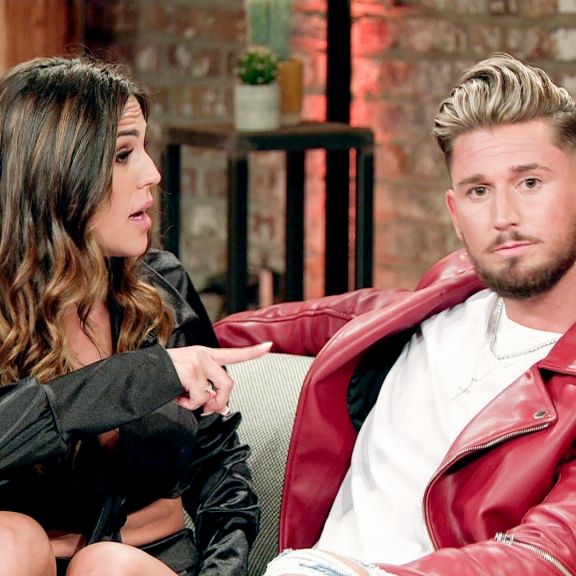 Eklat! Wird in der Wiedersehens-Show ein Kandidat geoutet? Eklat! Wird in der Wiedersehens-Show ein Kandidat geoutet? (Foto)