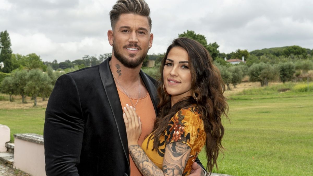 Die "Love Island"-Reality Stars Elena Miras (27) und Mike Heiter (27) stehen nach ihrem Sieg von "Das Sommerhaus der Stars 2019" in der Kritik. (Foto)